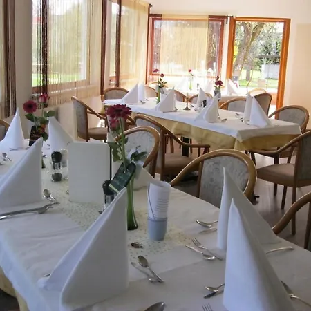 Hudelist Hotel 3*