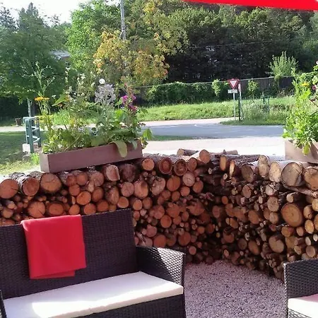 فندق Hudelist 3*